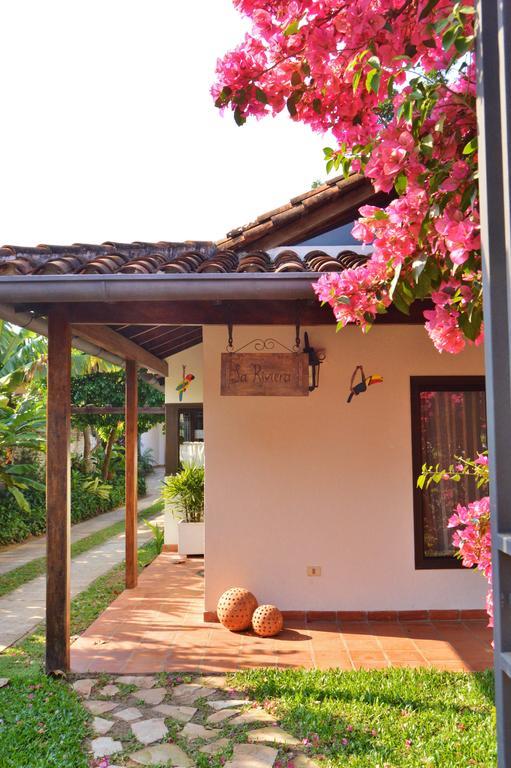 Aparthotel La Riviera Fernando de la Mora Exterior foto